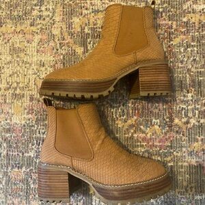 MIA Alejandro Bootie